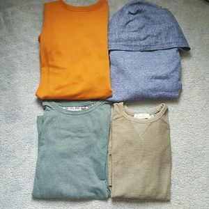 Mens sweater and long sleeve bundle of 4 medium